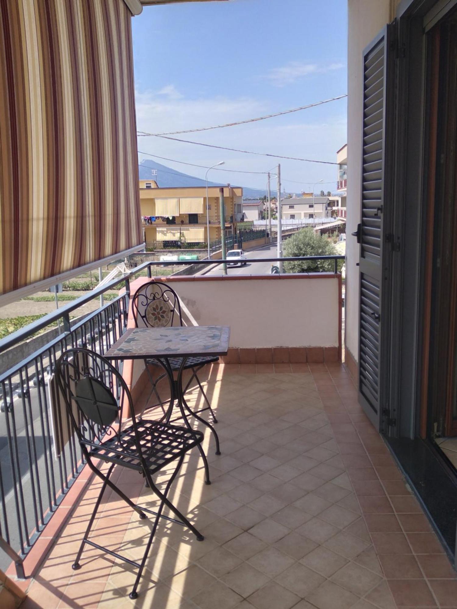 Turisti A Casa Mia Bed & Breakfast Santa Maria La Carita Bagian luar foto
