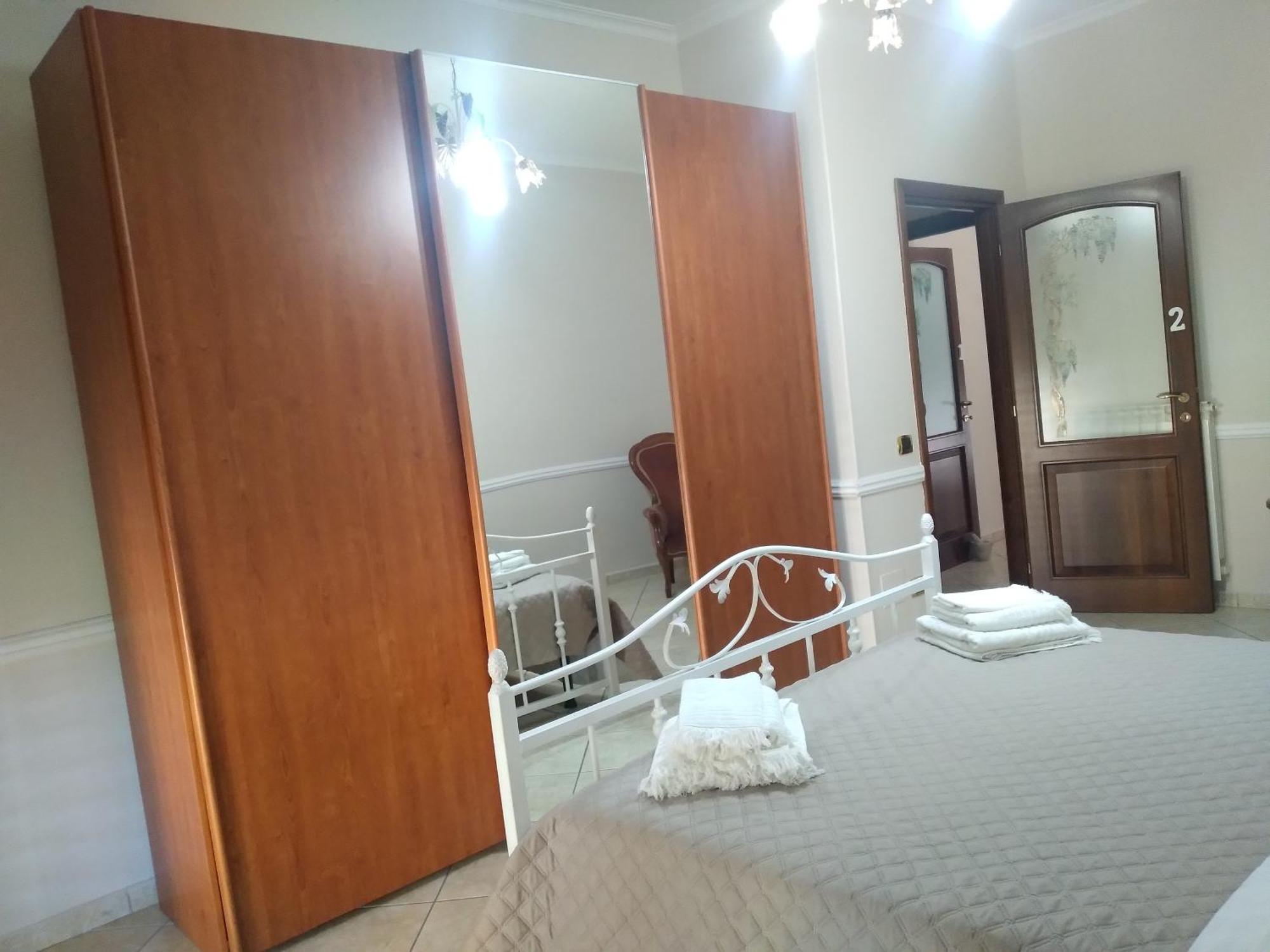 Turisti A Casa Mia Bed & Breakfast Santa Maria La Carita Bagian luar foto
